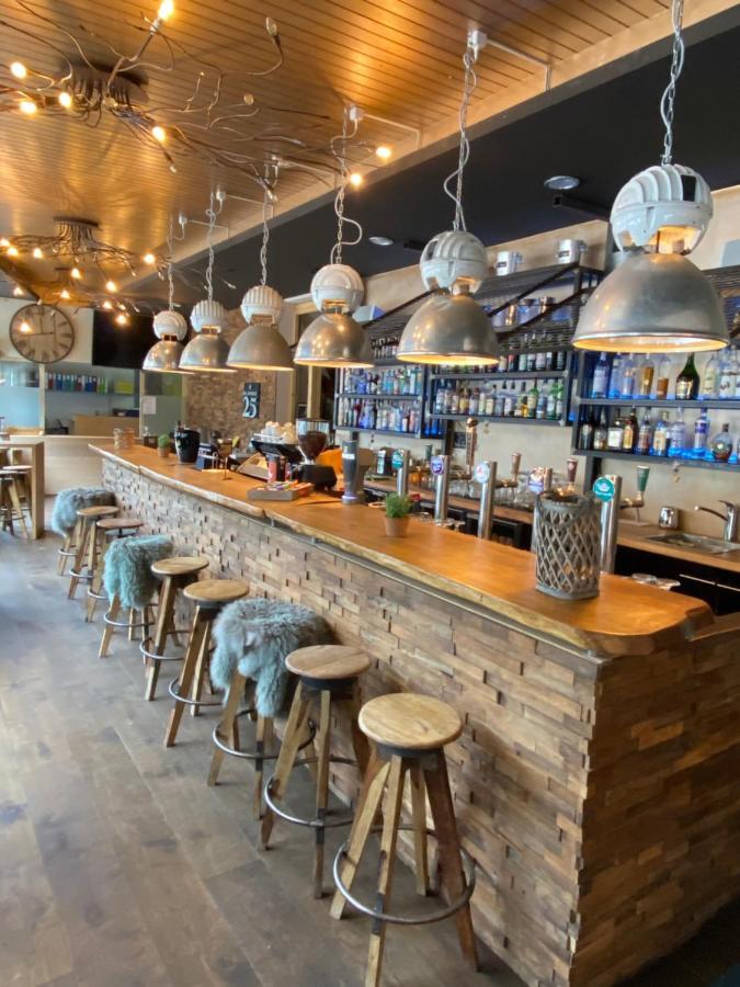 Hotel Lodge Inn Fiesch Εξωτερικό φωτογραφία