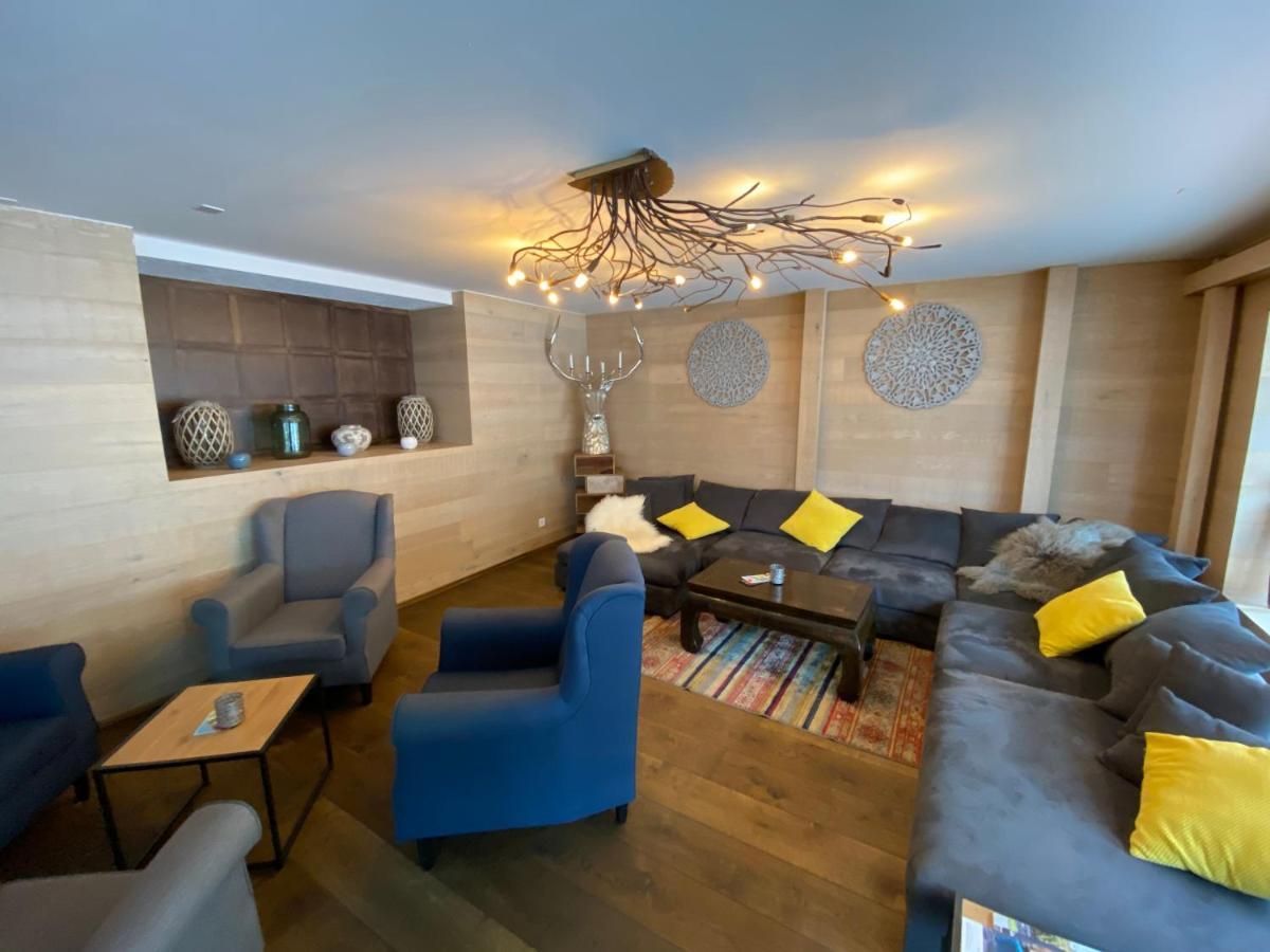 Hotel Lodge Inn Fiesch Εξωτερικό φωτογραφία